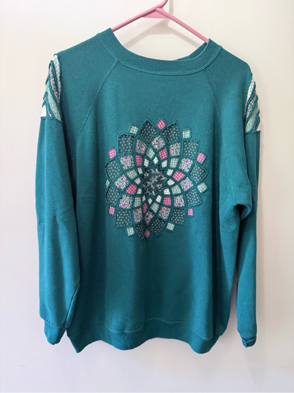 Vintage Handmade Quilt Patchwork Cut Out Crewneck Sweater Grandma Cottage Core L